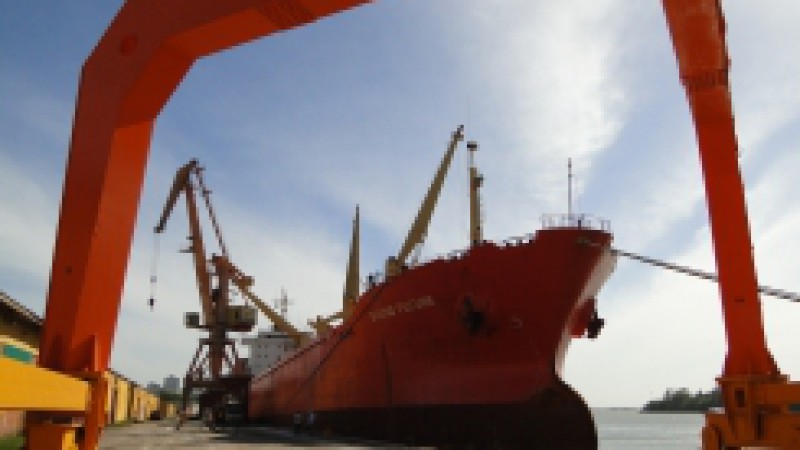 O navio mercante Sound Future encerrará sua operação no Cais Navegantes do Porto de Porto Alegre na manhã desta quinta-feira (20). A embarcação de bandeira da Libéria chegou à Capital gaúcha na manhã de segunda-feira (17), com 8,5 mil toneladas de