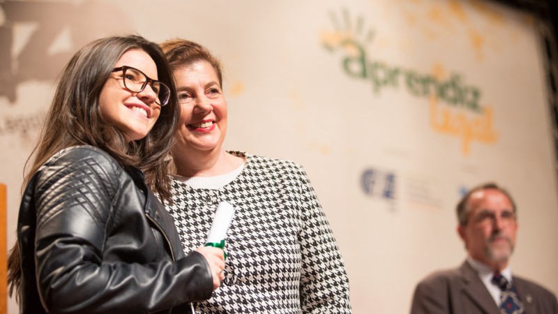 Maria Helena Sartori prestigia formatura de 201 jovens do Programa Aprendiz Legal