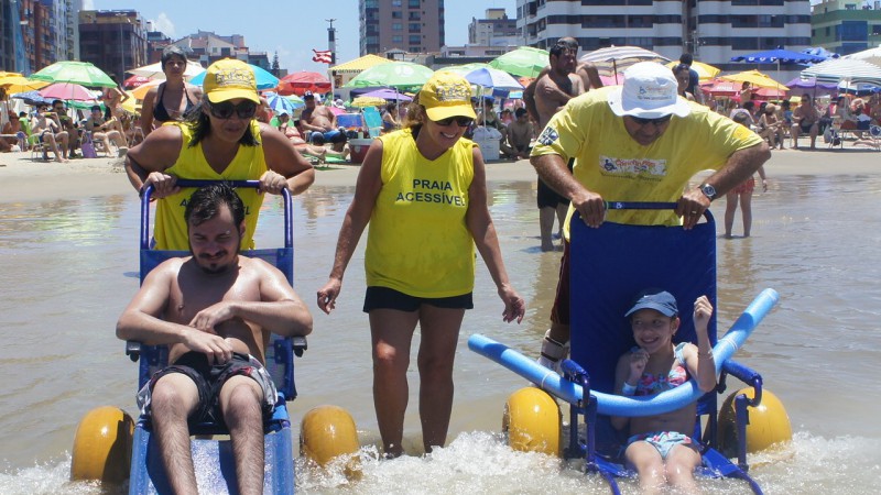 Salva-vidas e projetos Verão para Todos