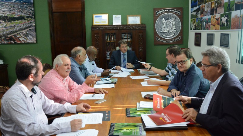 Secretário Ernani Polo integra comitiva do Ministério da Agricultura que embarca no próximo domingo (4)