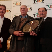 PORTO ALEGRE, RS, BRASIL 21.05.2018: Para valorizar o esporte e o pioneirismo gaúcho no futebol, o governador José Ivo Sartori homenageou, nesta segunda-feira (21), durante evento no salão Negrinho do Pastoreio do Palácio Piratini, os clubes gaúchos com m