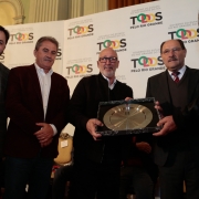PORTO ALEGRE, RS, BRASIL 21.05.2018: Para valorizar o esporte e o pioneirismo gaúcho no futebol, o governador José Ivo Sartori homenageou, nesta segunda-feira (21), durante evento no salão Negrinho do Pastoreio do Palácio Piratini, os clubes gaúchos com m